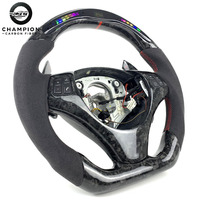 Pour BMW E81 E82 E87 E88 E90 E91 E92 E93 Volant en fibre de carbone forgé Palettes de changement de vitesse étendues LED Volant de voiture