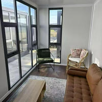 Maison conteneur de luxe respirante en structure acier préfabriquée, 20 pieds, en kit, avec mur vitré, pour villa de station balnéaire