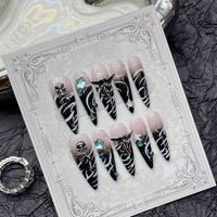 Faux ongles gothiques de créateur à presser, en gel, couvrance totale, design personnalisé disponible
