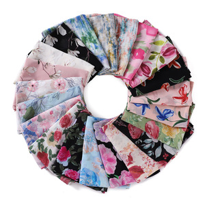Hot Selling Muslim Ethnic <b>Scarves</b> Summer Woman <b>Long</b> <b>Scarf</b> Fashion Pearl Chiffon Floral Printed Hijab Breathable Polyester Hijab - Product Image 3