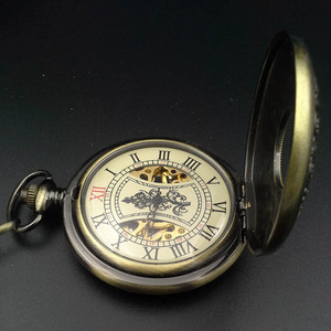 Antika Oymalı Desenli İskelet Görünümlü Açık Yüzlü Mekanik Cep Saati - Product Image 3