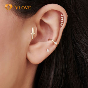 Vलव कस्टर्ड गहने 14k गोल्ड सिंगल बैगुएट हेलिक्स भेदी प्राकृतिक हीरे की बालियां - Product Image 6