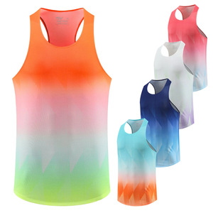 Débardeur de marathon sublimé à séchage rapide pour hommes et femmes, gilet de course respirant unisexe, débardeurs de sport personnalisables avec logo pour l'exercice actif - Product Image 1