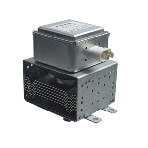 Magnetron à micro-ondes Panasonic 2M210-M1 refroidi par air avec plaque de base longue pour équipement industriel et commercial - Product Image 4