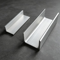 Fabrication sur mesure par usinage CNC d'alliage 6061 T4 pour supports de trains aérospatiaux, profilés en aluminium en forme de U