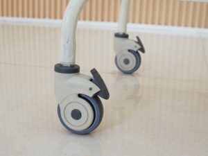 <span class=keywords><strong>Culla</strong></span> Trasparente Semplice con 4 Ruote Mobili Asta Idraulica Inclinabile Lettino per Neonati Letto per Bambini - Product Image 5
