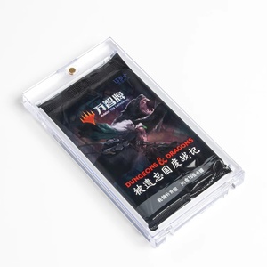 Support magnétique puissant à protection UV 100% pour booster de cartes de taille standard - Product Image 2