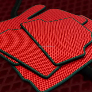 Alfombrillas de coche de alta calidad Artes, personalizadas de fábrica, de material EVA con diseño de rombos tipo panal de abeja. - Product Image 3