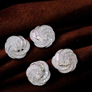 Eleganti Orecchini a Perno con Motivo Geometrico a Spirale per Donne, Accessori per Orecchie Semplici da Indossare Quotidianamente - Product Image 3