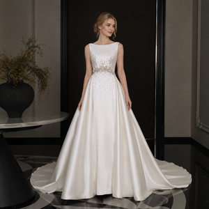 Vestido de Novia de Línea A con Cuello Barco, Cintura Radiante con Cuentas de Cristal, Satén Pesado, Tallas Grandes, Vestido Nupcial Personalizado, Venta al por Mayor de Fábrica - Product Image 1