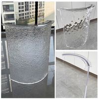 Pieds de table à manger d'extérieur modernes en acrylique transparent avec motif ondulé croisé, style marbre coloré personnalisable