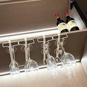 Mueble Moderno Minimalista de Hierro y Madera para Colgar Copas de Vino, con Sistema de Goteo Invertido y Panel Decorativo - Product Image 3