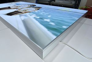 Caja de luz de póster de película LED para publicidad al aire <span class=keywords><strong>libre</strong></span> de alto brillo, señalización electrónica para póster de película, logotipo artístico, decoración al aire <span class=keywords><strong>libre</strong></span> - Product Image 2