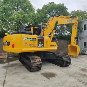 Excavatrice PC200-8 du Japon Excavatrice de KOMATSU Pc200 de 2023 ans en vente avec 800 heures seulement - Product Image 3