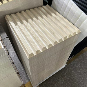Vente en gros, revêtement décoratif, stries de bois, 50x50cm, panneaux muraux pvc 3d, panneau intérieur pour hôtel - Product Image 4