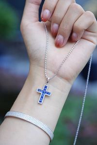 Xinfly 18K Pure Gold Religious <b>Cross</b> Pendant with Sapphire and Diamond Fine Jewelry Diamond Charms - Product Image 3