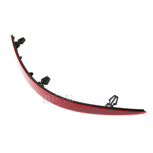 Reflector de Parachoques Trasero para Audi Q3, Forma de Menisco Rojo, 83G945105 83G945106, para Modelo 2019 - Product Image 3