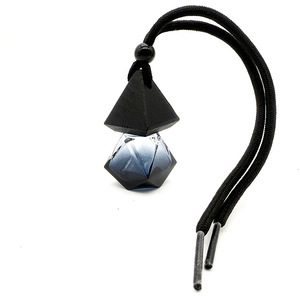 Flacon diffuseur de parfum pour voiture en forme de diamant coloré de 8 ml pour l'emballage de parfums - Product Image 3