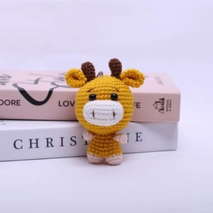 Kit de amigurumi de ganchillo: Juguetes de animales hechos a mano, llavero de peluche de ganchillo, accesorio encantador de amigurumi para tejer. - Product Image 5