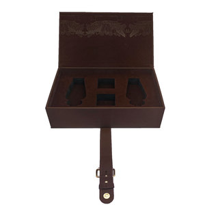 Bon marché <span class=keywords><strong>prix</strong></span> cadeau en cuir 2 bouteilles de <span class=keywords><strong>Baijiu</strong></span> verre accessoires boîte à vin ensemble - Product Image 2