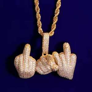 จี้รูปมือสุดหรูหุ้มทองคำประดับเพชรระยิบระยับ สไตล์ฮิปฮอป สำหรับผู้ชาย ใส่ได้ทุกวัน - Product Image 5