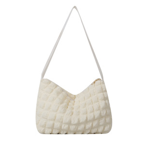 2025 Summer New Women's Canvas Cloud <b>Bag</b> Niche Fashion Fold-<b>Shoulder</b> Leisure Underarm <b>Bag</b> <b>Large</b> Capacity <b>Zip</b> Two Cotton Lining - Product Image 6