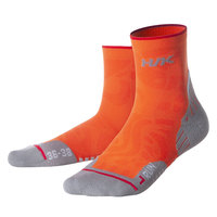 Chaussettes de sport à séchage rapide antidérapantes à la cheville Logo personnalisé Chaussettes de compression pour hommes Unisexe