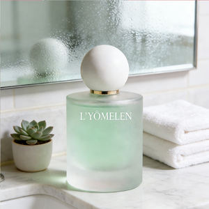 Huile parfumée végétale fraîche de France, senteur boisée vanillée, parfum pour homme et femme - Product Image 3