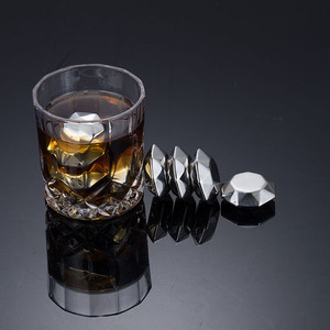 Cấp Thực Phẩm Kim Loại Tái Sử Dụng Chiếc Đĩa Hình Dạng <span class=keywords><strong>Whisky</strong></span> Lạnh Đá <span class=keywords><strong>Ice</strong></span> Cubes Cho Rượu Vodka Đồ Uống - Product Image 4