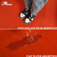 Personnalisé de haute qualité pas cher anti-dérapant couloir extérieur tapis uni pour exposition Non-tissé événement tapis rouge