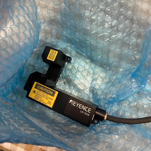 KEYENCE LK-G08 High Speed and High-precision CCD Laser Displacement <b>Sensor</b> LK-G3000 Series <b>Sensor</b> Head Spot Type LK G08 - Product Image 2
