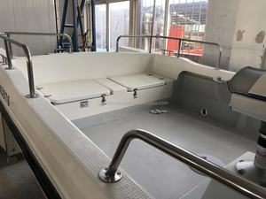 <span class=keywords><strong>Bateau</strong></span> <span class=keywords><strong>de</strong></span> pêche Grandsea neuf <span class=keywords><strong>de</strong></span> 8,5 m/28 pieds avec cabine à auvent en FRP, console centrale et moteurs hors-bord, à vendre - Product Image 5