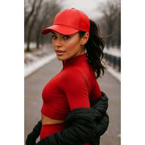 หมวกเบสบอลหนังสีแดงคลาสสิก ดีไซน์เรียบง่ายและมีสไตล์ แบบ 5 แผง ลายชนเผ่า ผลิตจากผ้ากำมะหยี่โพลีเอสเตอร์ 100% รุ่น Spk1104 - Product Image 5