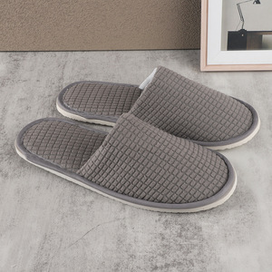 Pantoufles plates de haute qualité, personnalisées, pour chambre et voyage, jetables, pour femmes et hommes, en velours <span class=keywords><strong>lavable</strong></span>, avec semelle en <span class=keywords><strong>éponge</strong></span> EVA - Product Image 5