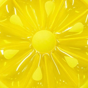 Bouée de piscine gonflable en PVC en forme de citron 155*25 CM, couleur jaune, pour les fêtes estivales et le plaisir aquatique - Product Image 3