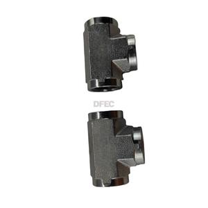 Suku cadang mesin asli perempuan Pipe Tee 4922488 - Product Image 1