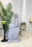 À la mode 2024 élégante Robe musulmane dentelle fleur fête manches évasées Robe Abaya musulman Cardigan deux pièces ensemble