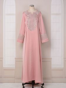 Abaya de manga larga para mujer musulmana suelta con bordado para mujer y mujer, vestido de moda Abaya de lujo al por mayor - Product Image 3