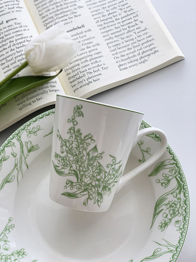 แก้วมัค