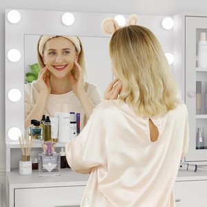 Coiffeuse Moderne <span class=keywords><strong>Table</strong></span> de <span class=keywords><strong>Maquillage</strong></span> avec Lumière Coiffeuse Bureau avec Miroir pour Chambre <span class=keywords><strong>à</strong></span> Coucher Meubles de Maison - Product Image 3