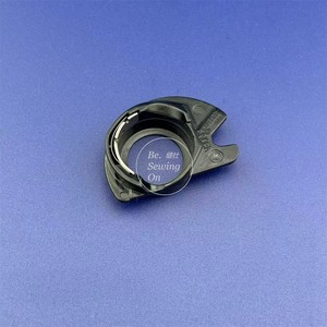 Boîtier de canette 359841-001 pour machines à <span class=keywords><strong>coudre</strong></span> domestiques <span class=keywords><strong>Singer</strong></span> 4205 4206 4210 4212 4220 4228 – <span class=keywords><strong>Accessoire</strong></span> de haute qualité - Product Image 2