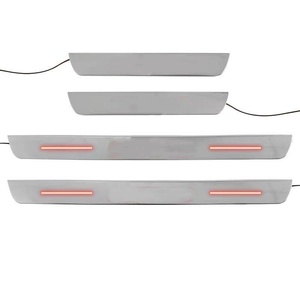 Nouvelle conception d'accessoires extérieurs automobiles W464, <span class=keywords><strong>seuil</strong></span> <span class=keywords><strong>de</strong></span> <span class=keywords><strong>porte</strong></span> <span class=keywords><strong>de</strong></span> voiture pour Benz Classe G avec logo AMG LED - Product Image 1