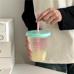 1PC Bonito Garrafa De Água Para Café Suco De Leite Chá Plástico Copos Frio Com Tampa De Palha Portátil Reutilizável Beber Garrafa Canecas - Product Image 4