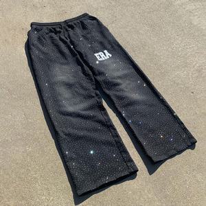 Pantalon de survêtement évasé décontracté de haute qualité effet délavé, avec logo personnalisé, en coton éponge respirant et écologique pour homme - Product Image 2