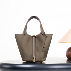 Sac seau classique en cuir de vachette pleine fleur, style <span class=keywords><strong>panier</strong></span>, luxe léger, en cuir véritable haut de gamme, avec boucle de fermeture ouverte - Product Image 1