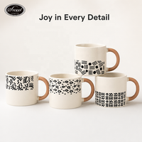 Tasse en céramique mate couleur crème faite à la main avec motif de points noirs promotionnels SWT
