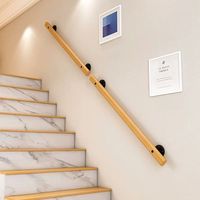 Modernes Minimalistisches Massivholz-Treppengeländer Wandmontiert mit Sicherheitsdesign und 5 Jahren Garantie für Senioren im Dachboden und Durchgangsbereich