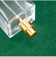 Atomiseur de parfum rectangulaire multi-usage 30 ml (1 oz) en verre transparent mat, flacon vide de voyage à brume fine, faible MOQ, avec boîte