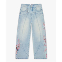 Jeans en denim japonais en gros, coupe ample unisexe, imprimé graphique Sakura Samurai, bleu clair, jambe large, style streetwear