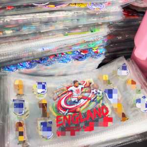 Vente en gros usine : Film UV DTF pour gobelets et bouteilles Coupe du Monde 2026, autocollants durables <span class=keywords><strong>de</strong></span> joueurs <span class=keywords><strong>de</strong></span> football, impression par transfert PET - Product Image 2